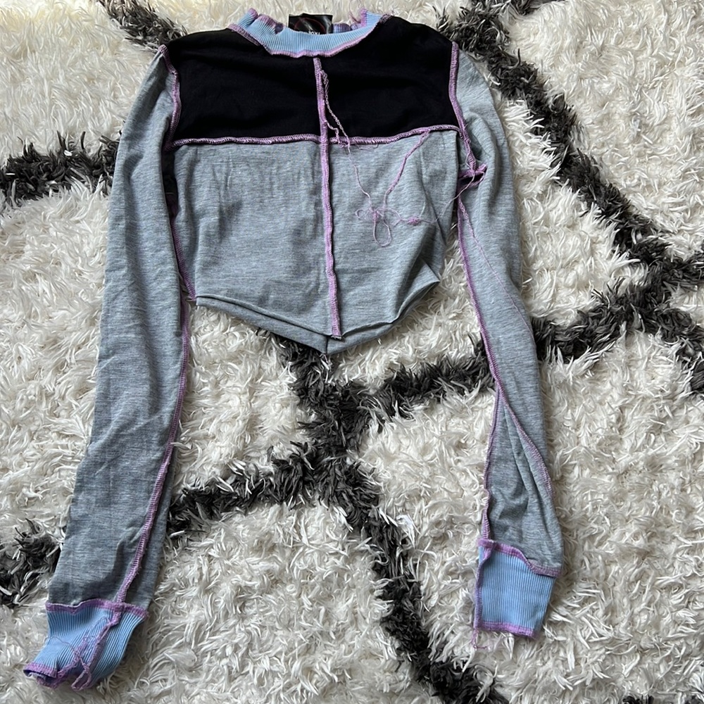 colorblock shirt